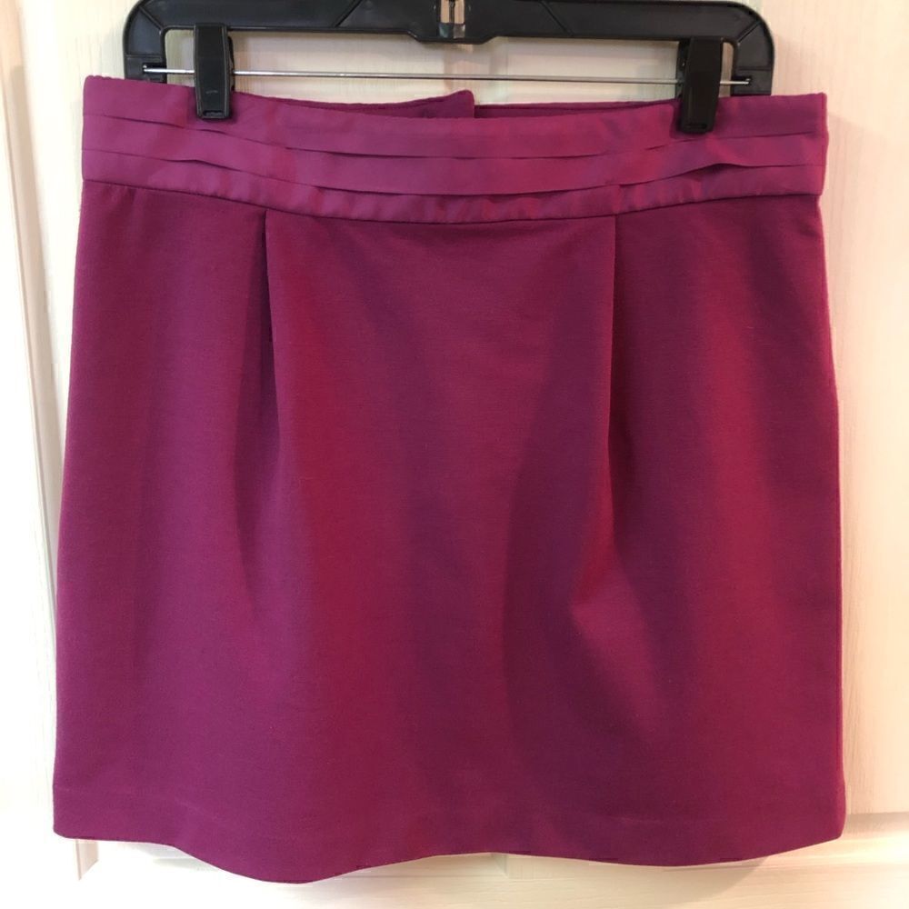 Banana Republic fuchsia mini skirt